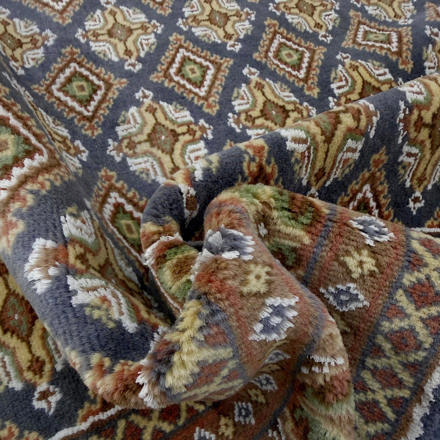 Pakistani Jaldar Carpet 4' 0" x 5' 10" (ft) - No. W37607