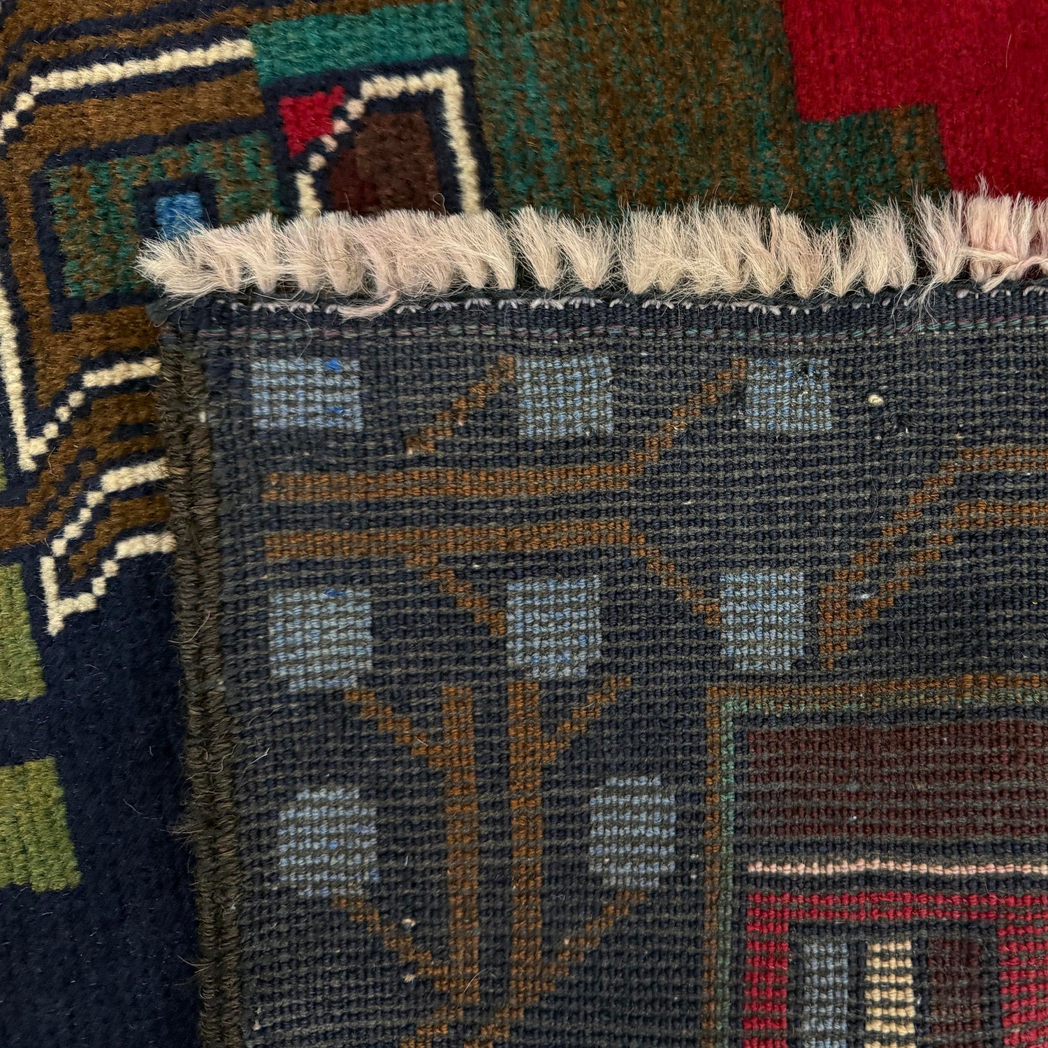 Handmade Village Design Rug 2' 6" x 4' 4" (ft)- No. W37610