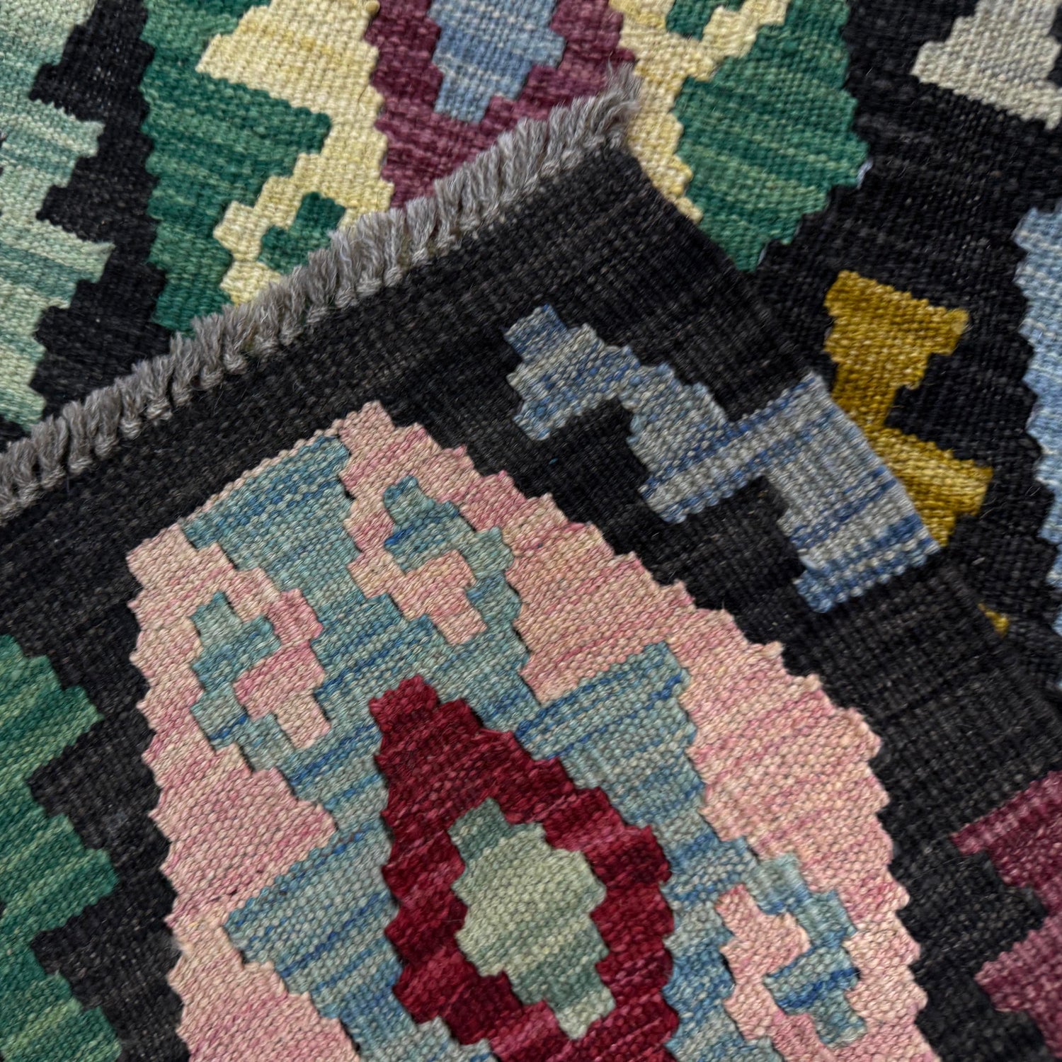 Handmade Vegetable Kilim 6' 8" x 9' 8" (ft) - No. W38105