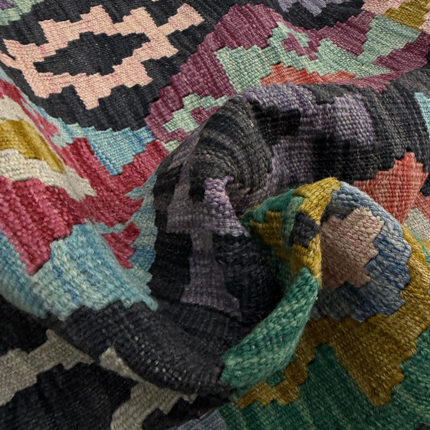 Handmade Vegetable Kilim 6' 8" x 9' 8" (ft) - No. W38105