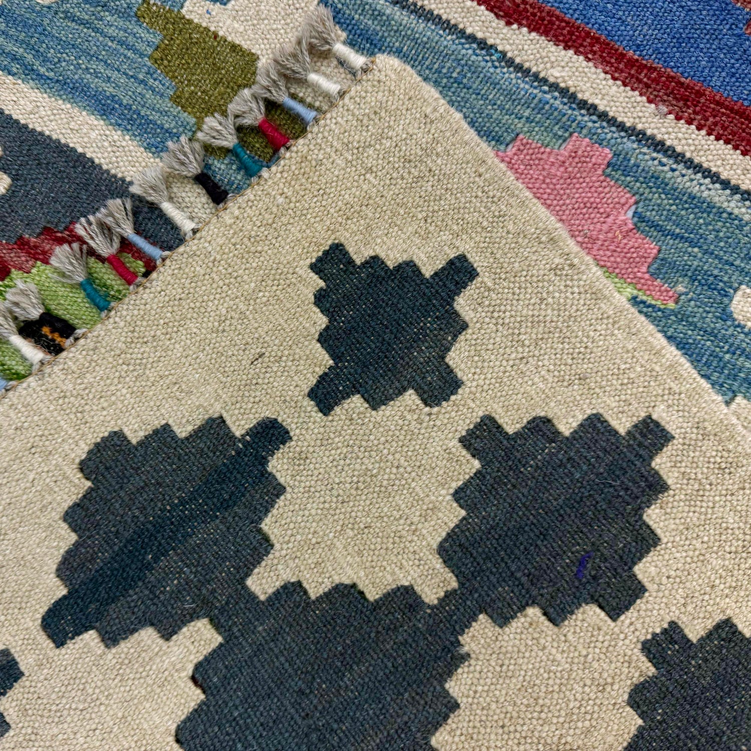 Handmade Vegetable Kilim 4' 10" x 6' 4" (ft) - No. W38195