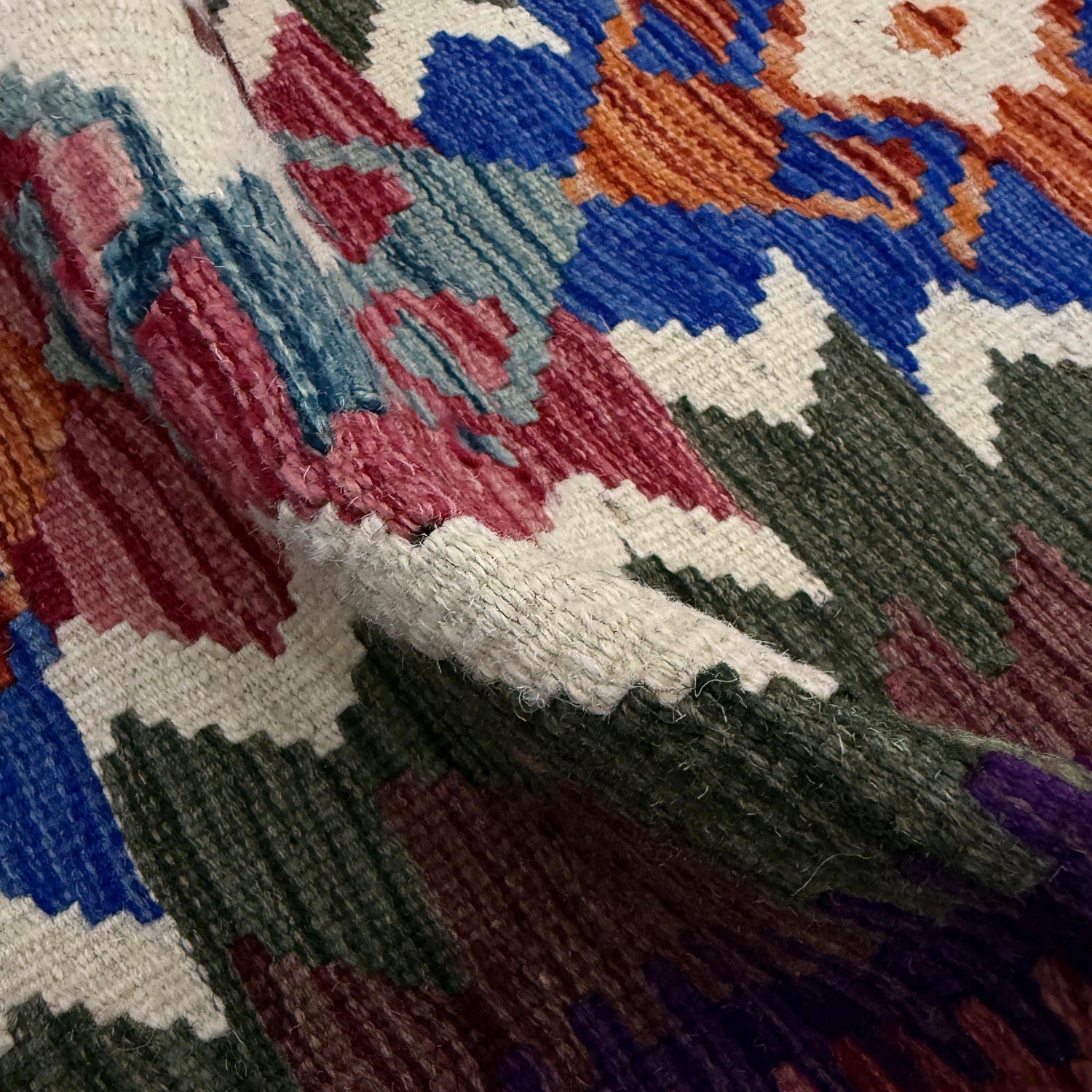 Handmade Vegetable Kilim 2' 5" x 3' 10" (ft) - No. W38223