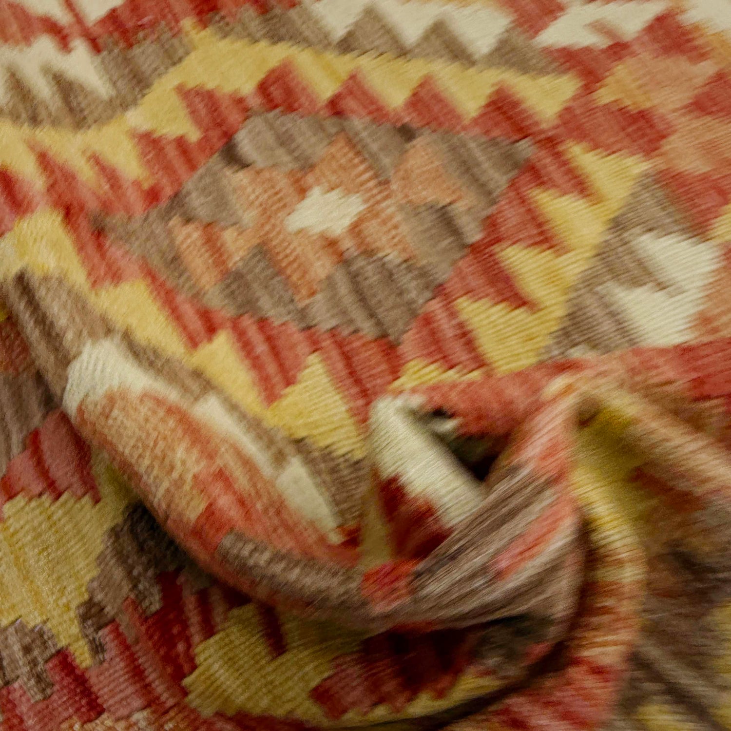 Handmade Vegetable Kilim 3' 7" x 4' 5" (ft) - No. W38247
