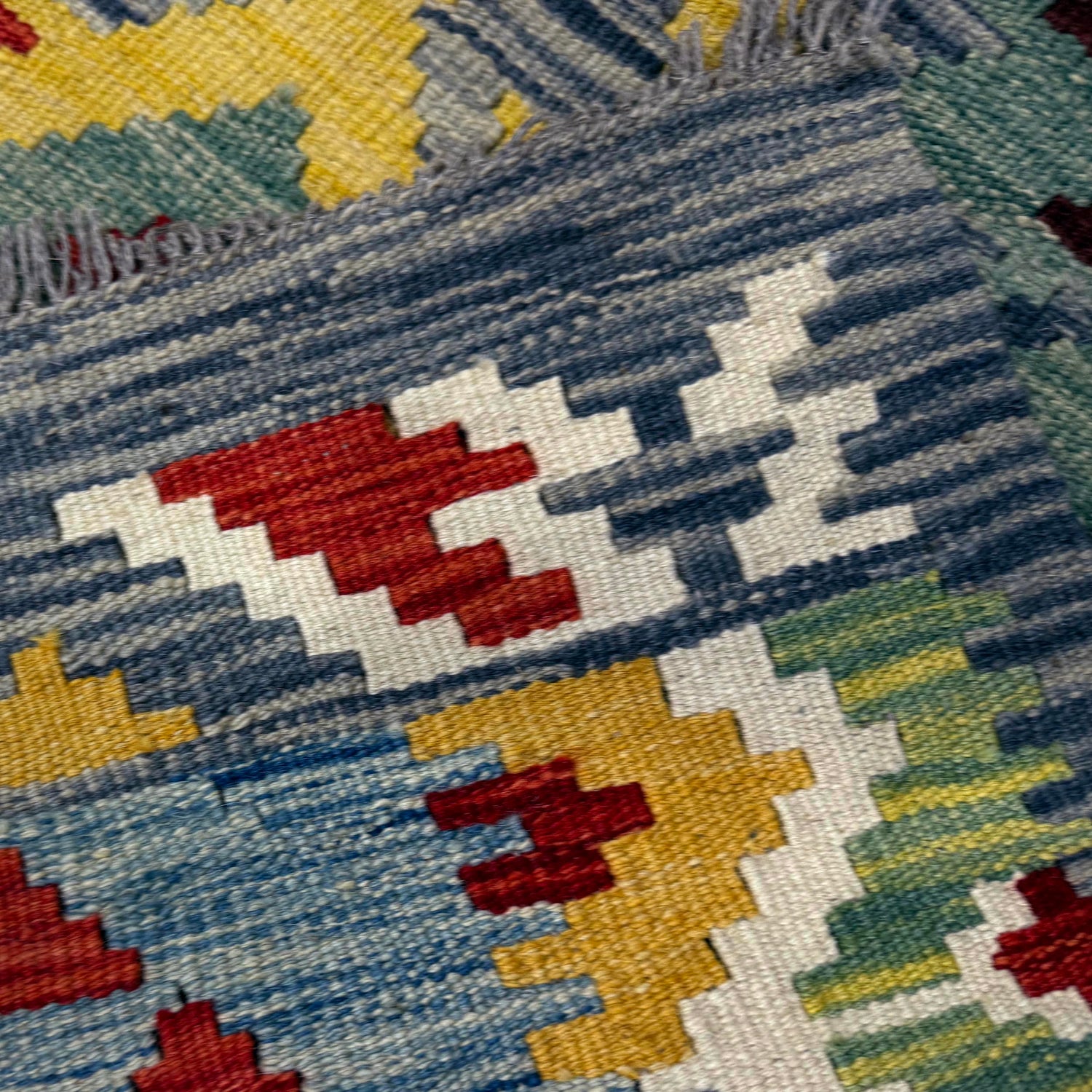 Handmade Vegetable Kilim 2' 8" x 3' 10" (ft) - No. W39917