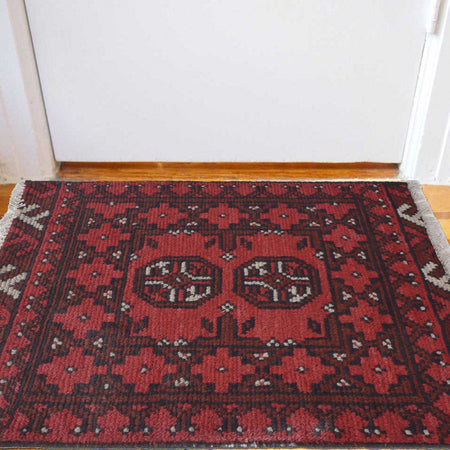 Small Rugs For Doorway 1' 7" x 2' 2" (ft) - No. Y21644