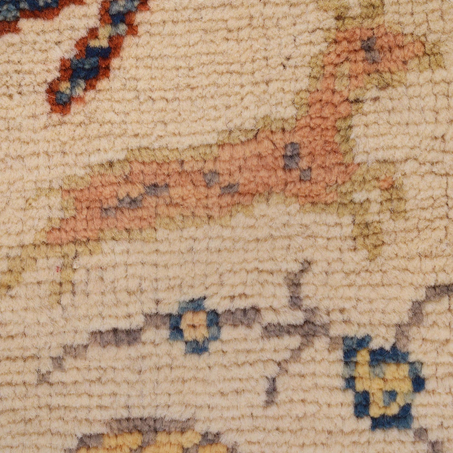 Handmade Pictorial Rug 4' 4" x 5' 10" (ft)- No. Y33028