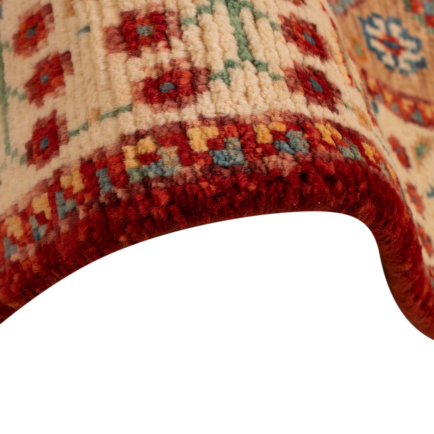 Handmade Sherazi Rug 3' 9" x 5' 8" (ft) - No. Y33030