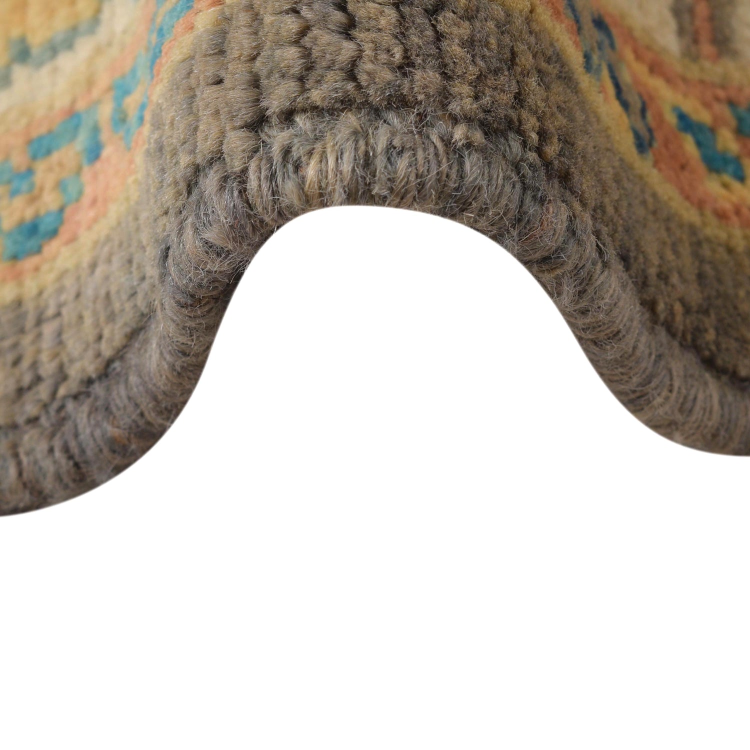 Handmade Pictorial Rug 4' 0" x 5' 10" (ft)- No. Y33034