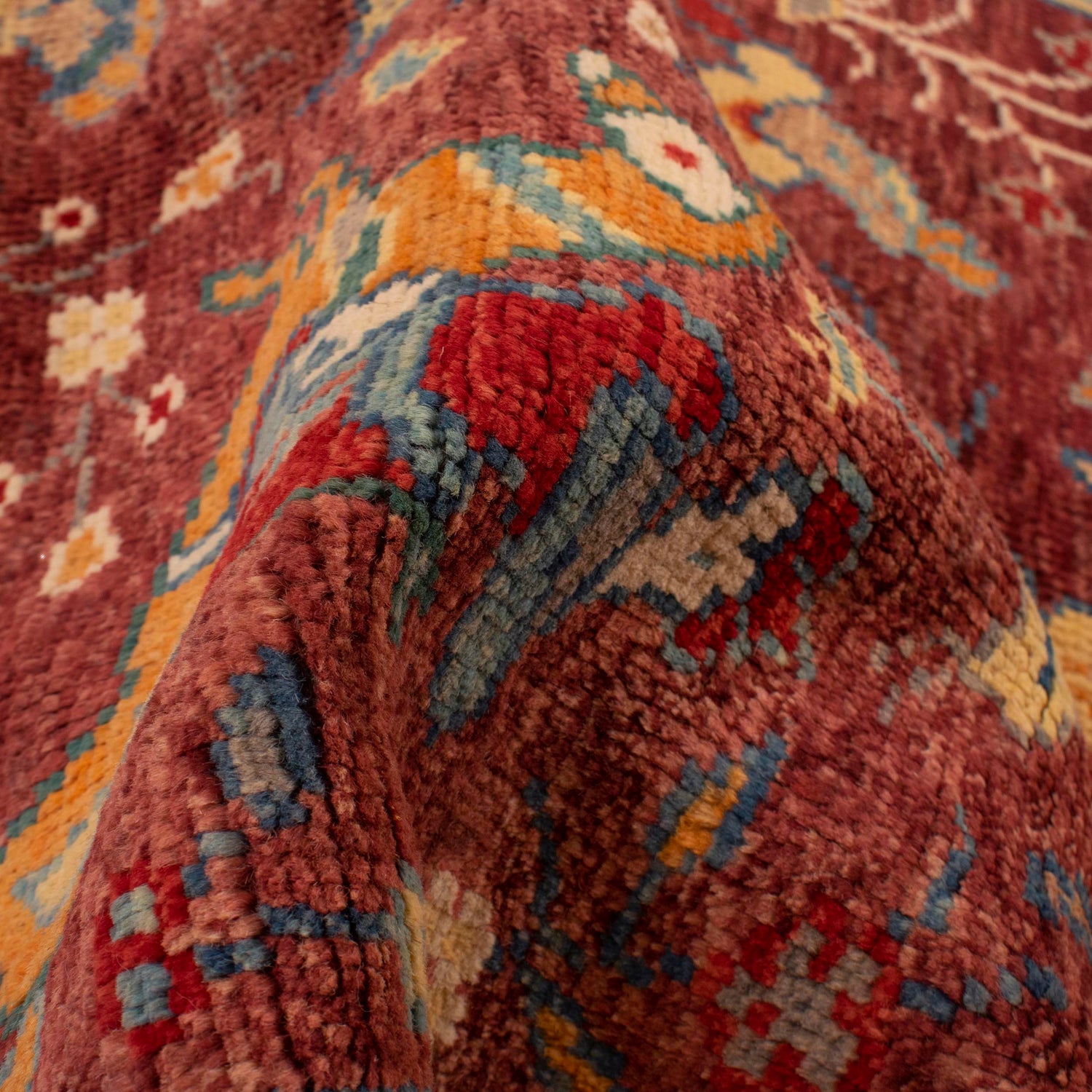 Handmade Pictorial Rug 3' 11" x 6' 0" (ft) - No. Y33035