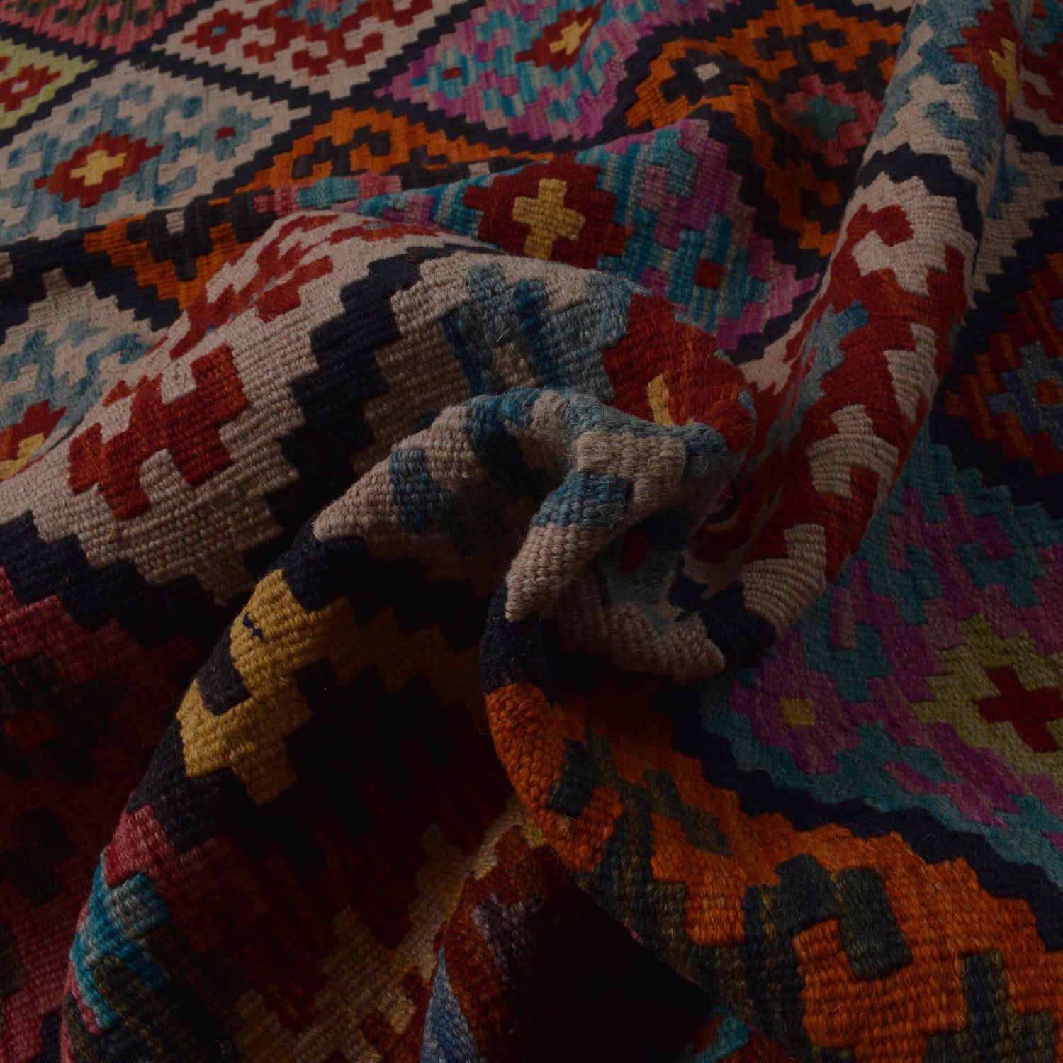 Handmade Vegetable Kilim 5' 10" x 7' 11" (ft) - No. Y35604