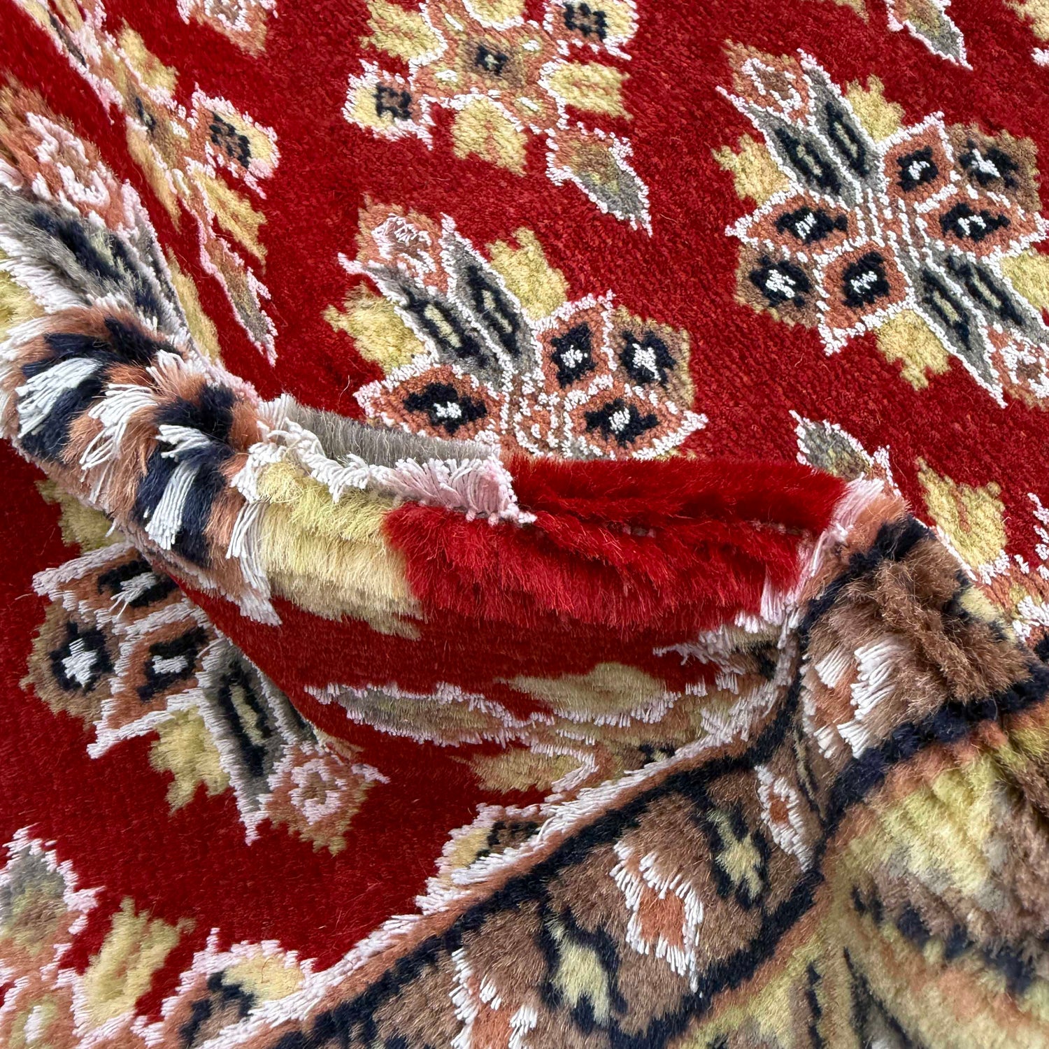 Hand Knotted Jaldar Carpet  3' 1" x 5' 2" (ft) - No. Y37286