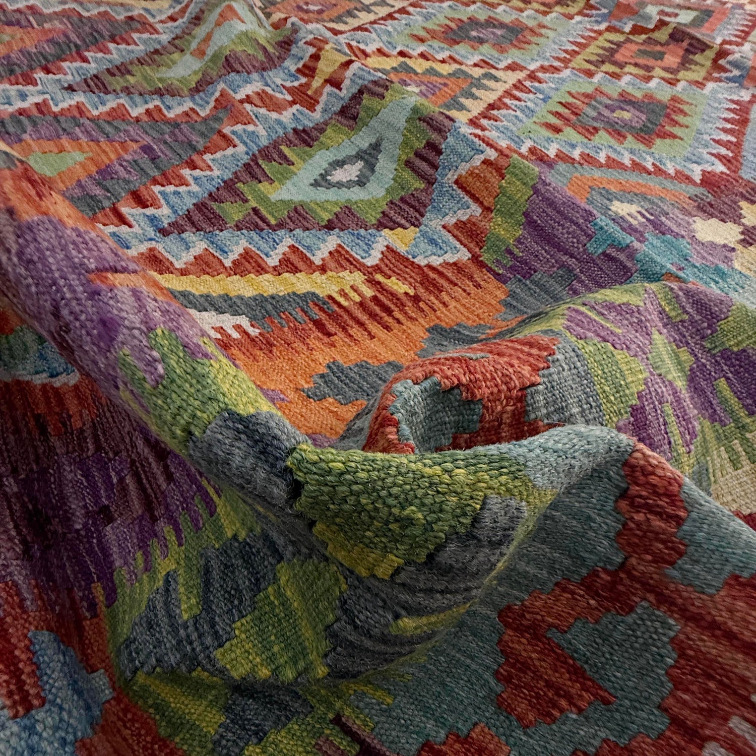 Handmade Vegetable Kilim 7' 1" x 10' 1" (ft) - No. Y37443