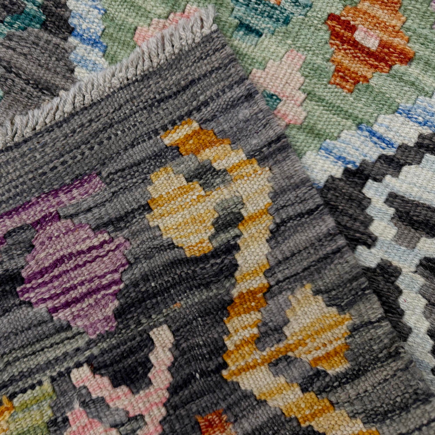 Handmade Vegetable Kilim 4' 0" x 5' 10" (ft) - No. Y39114