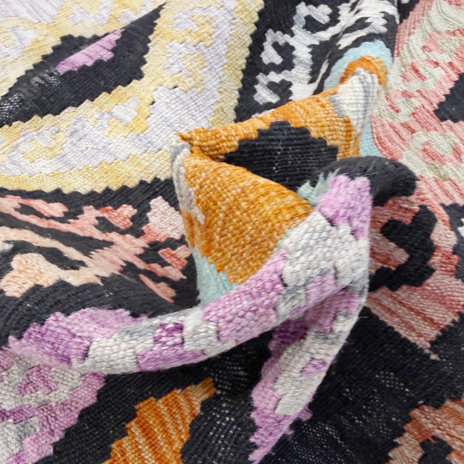 Handmade Vegetable Kilim 4' 1" x 6' 2" (ft) - No. Y39116