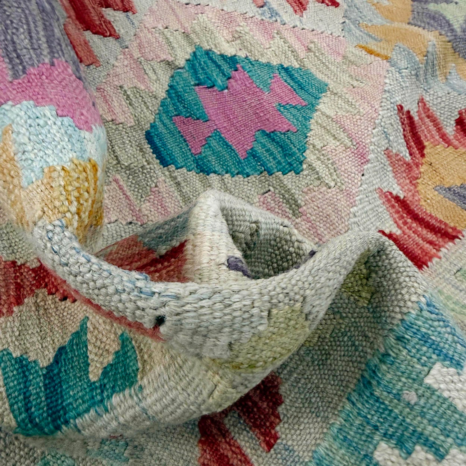 Handmade Vegetable Kilim 5' 1" x 6' 7" (ft) - No. Y39128