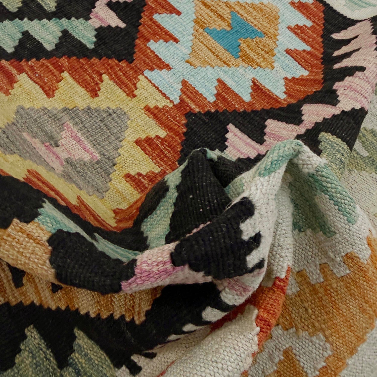Handmade Vegetable Kilim 3' 3" x 4' 10" (ft) - No. Y39135