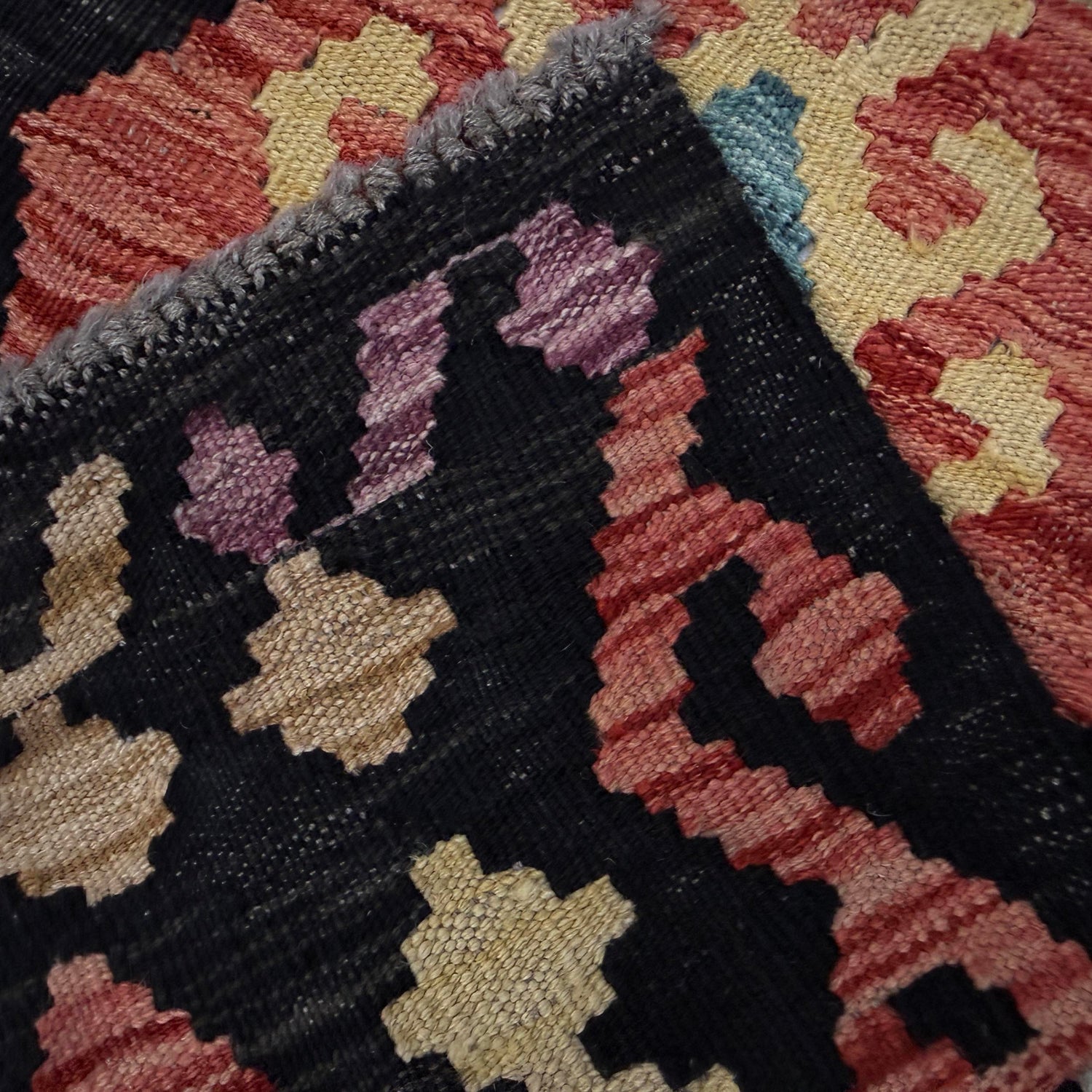 Vegetable Kilim Runner 2' 4" x 4' 7" (ft)- No. Y39143
