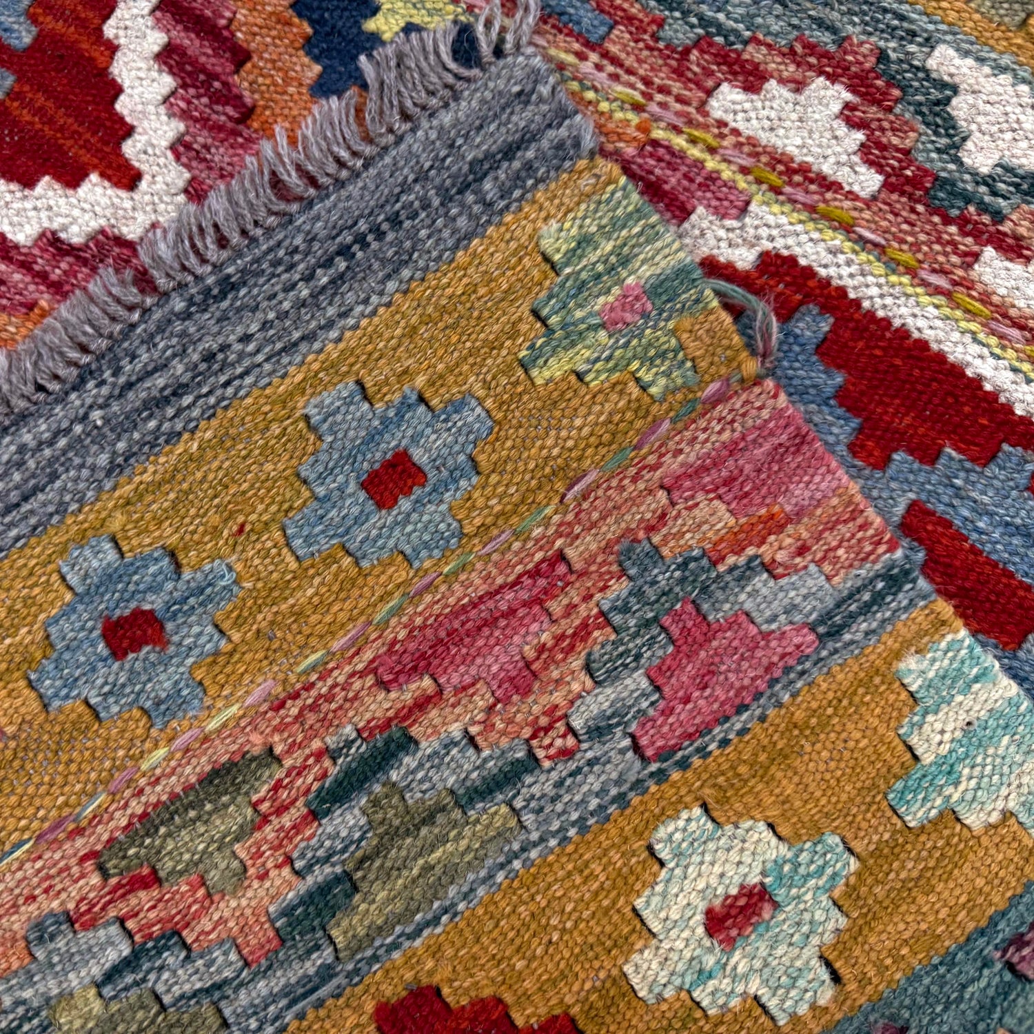 Handmade Vegetable Kilim 3' 4" x 4' 9" (ft) - No. Y39159