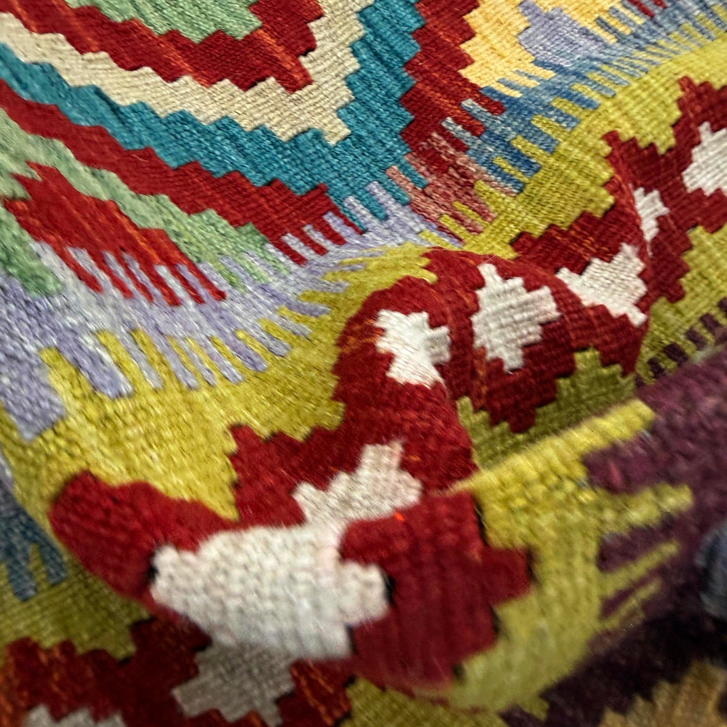 Handmade Vegetable Kilim 3' 4" x 4' 11" (ft) - No. Y39170