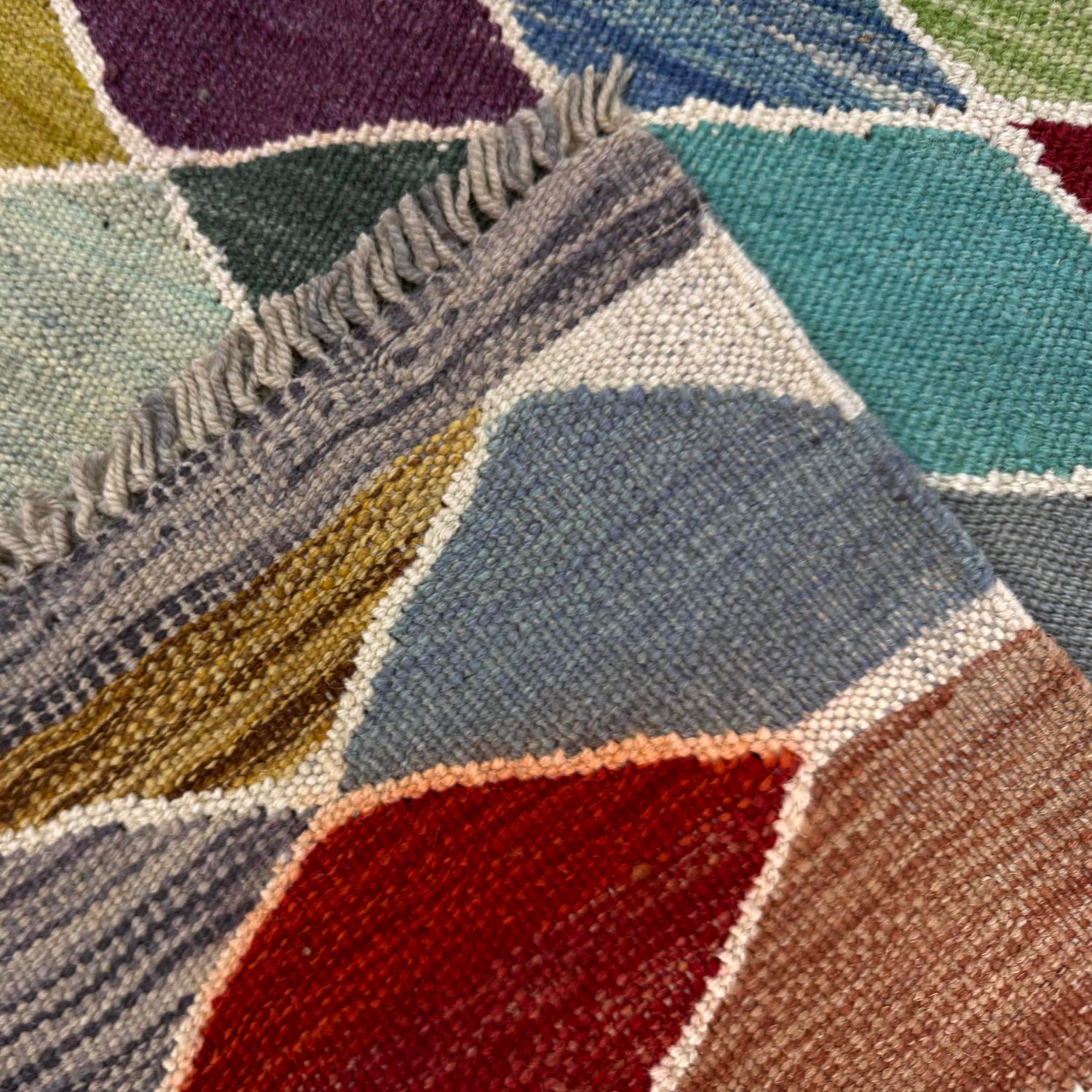 Handmade Vegetable Kilim 3' 3" x 4' 11" (ft) - No. Y39177