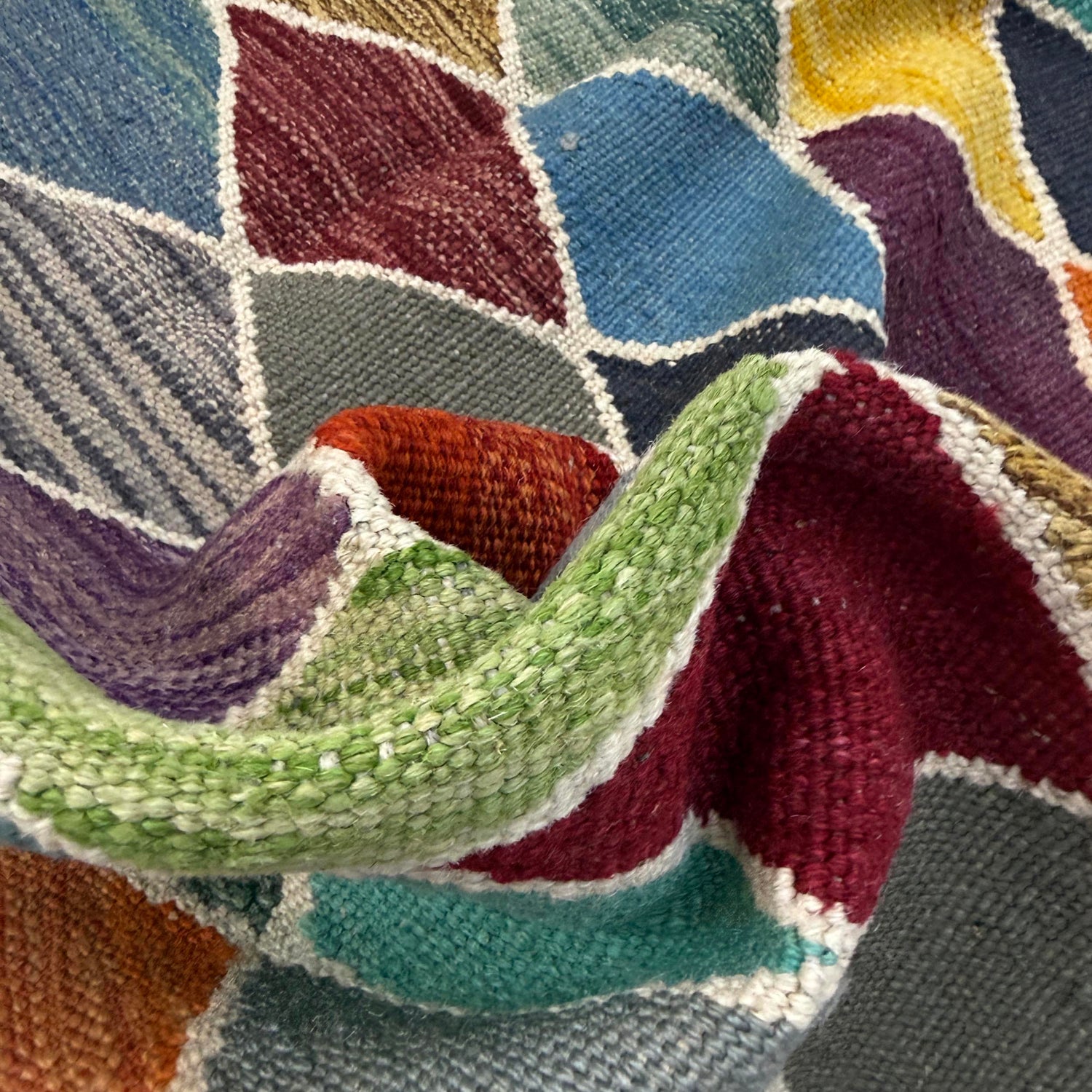 Handmade Vegetable Kilim 3' 3" x 4' 11" (ft) - No. Y39177