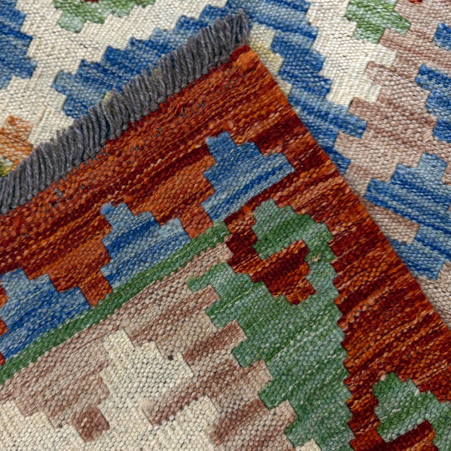 Handmade Vegetable Kilim 4' 0" x 5' 8" (ft) - No. Y39182
