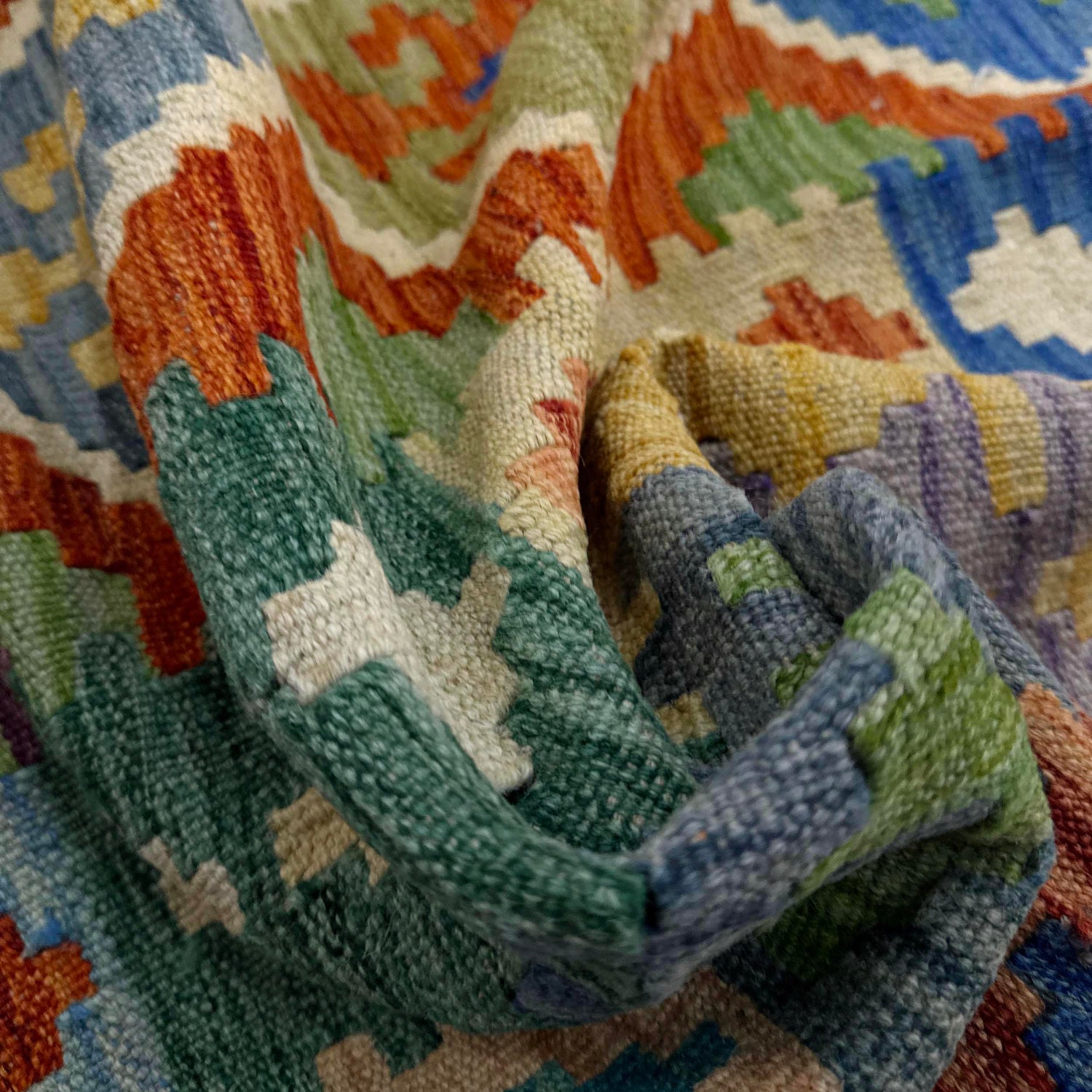 Handmade Vegetable Kilim 6' 0" x 7' 6" (ft) - No. Y39193