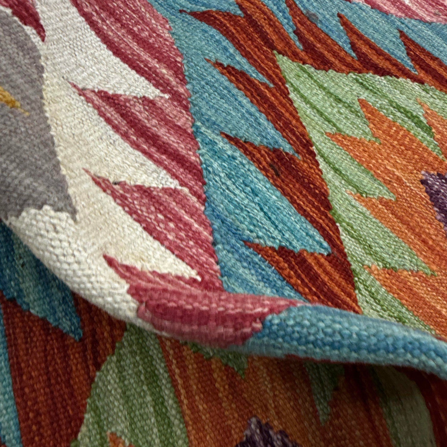 Handmade Vegetable Kelim 2' 4" x 4' 1" (ft) - No. Y39204