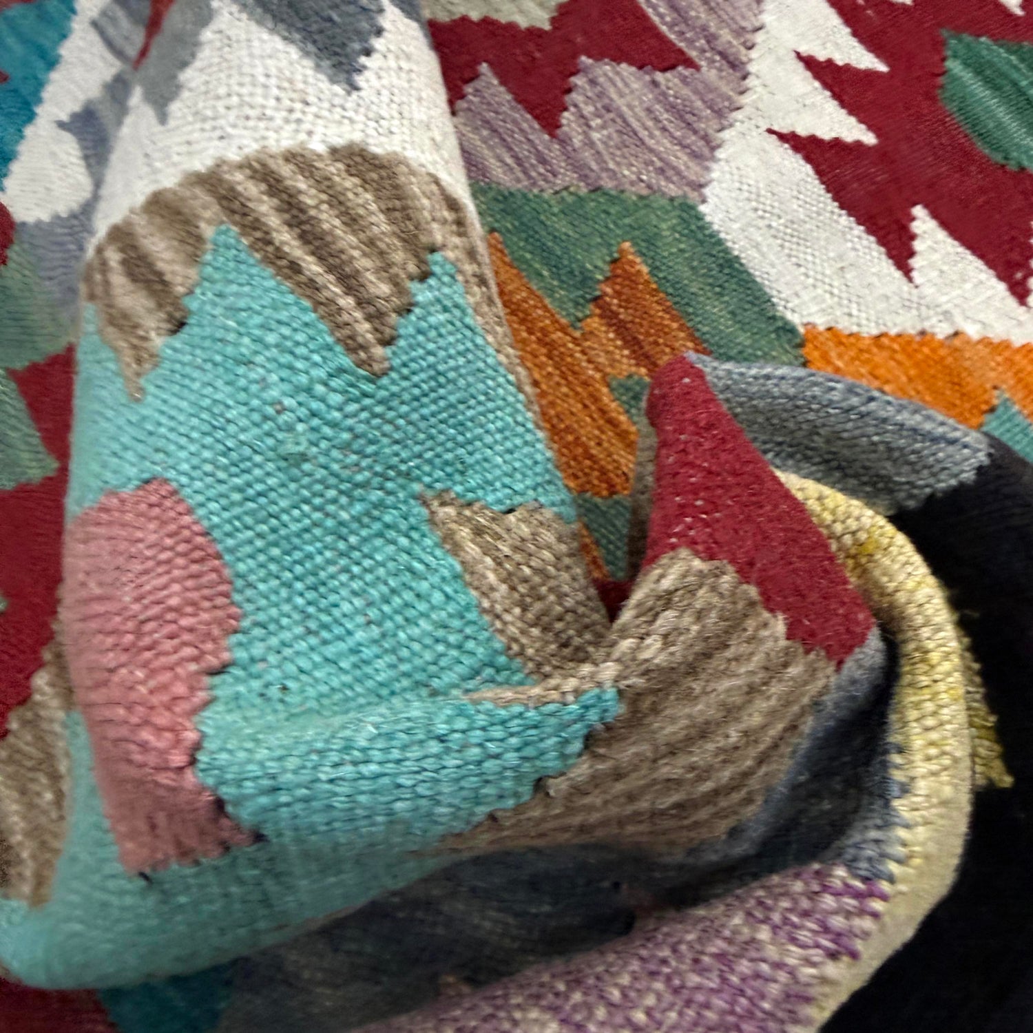 Handmade Vegetable Kilim 4' 11" x 6' 8" (ft) - No. Y39241