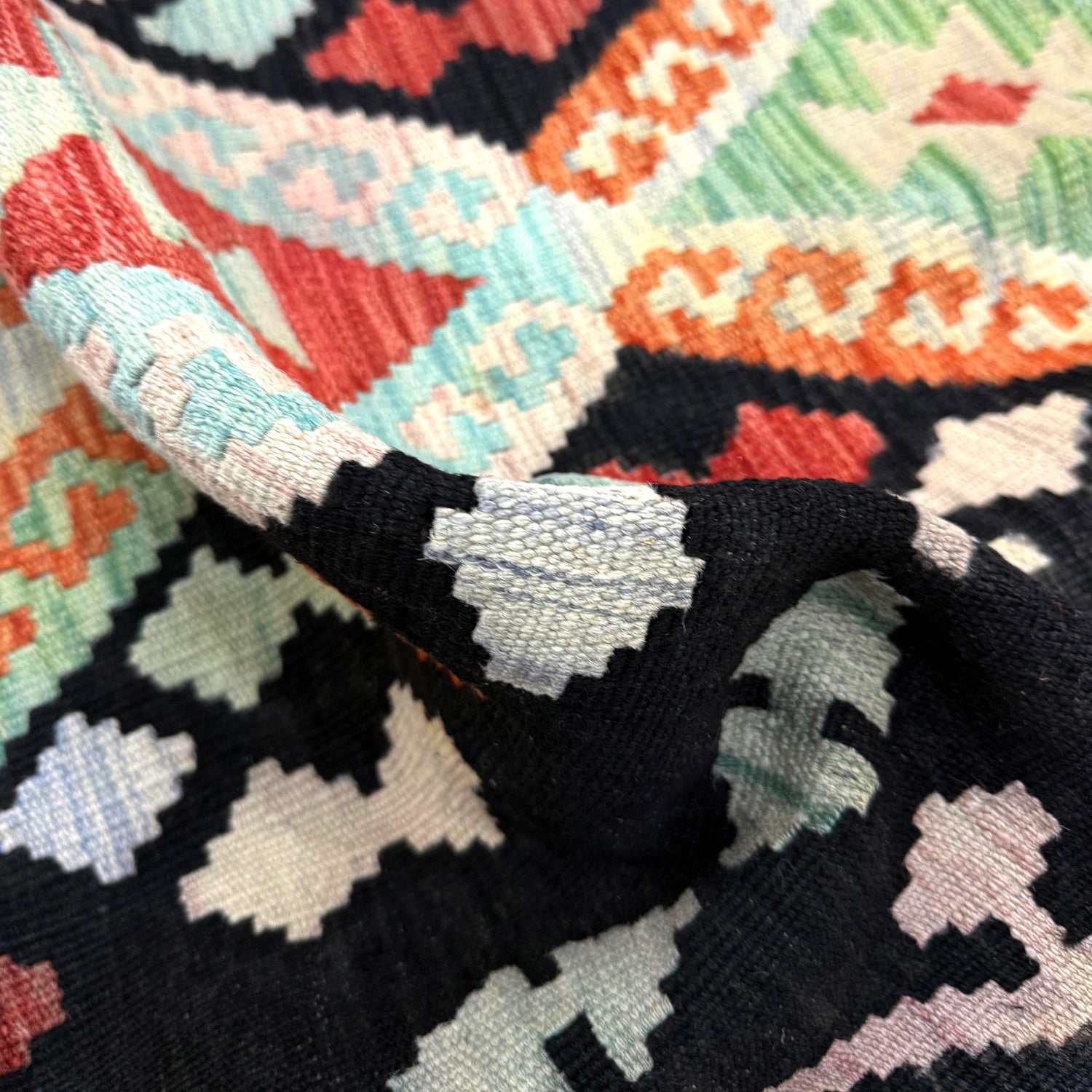 Handmade Vegetable Kilim 2' 9" x 5' 0" (ft) - No. Y39286