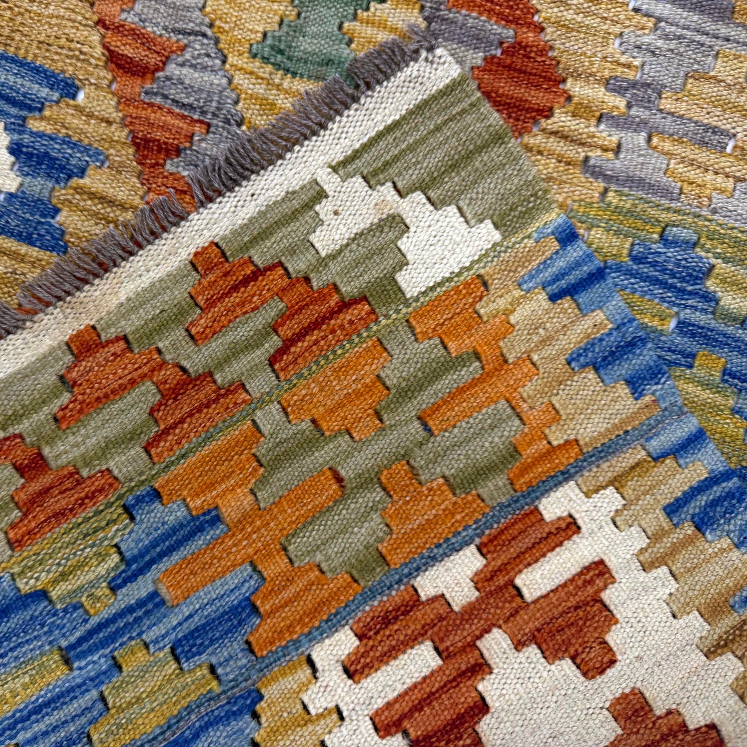 Handmade Vegetable Kilim 5' 11" x 7' 11" (ft) - No. Y39333