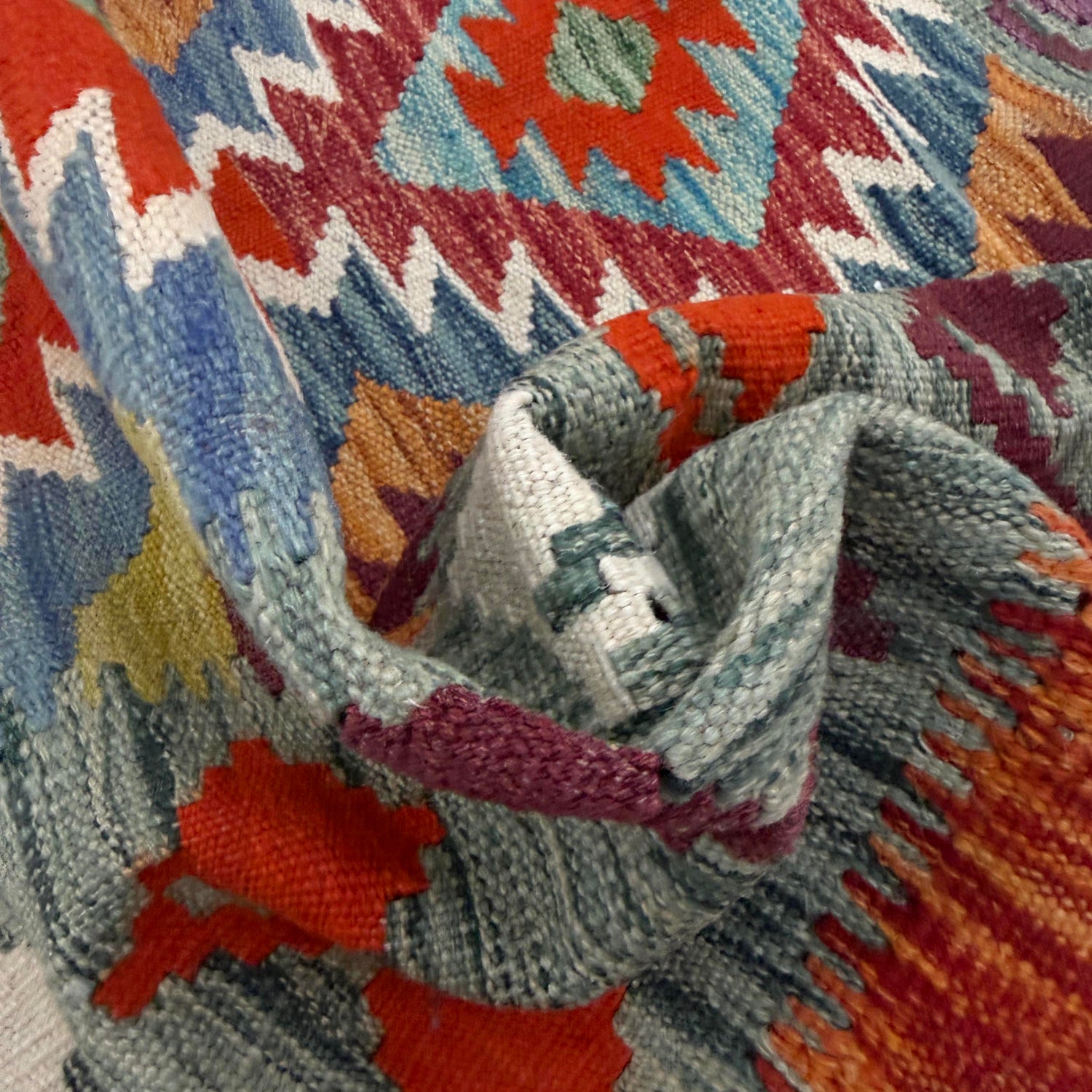 Handmade Vegetable Kelim 3' 9" x 4' 11" (ft) - No. Y39361