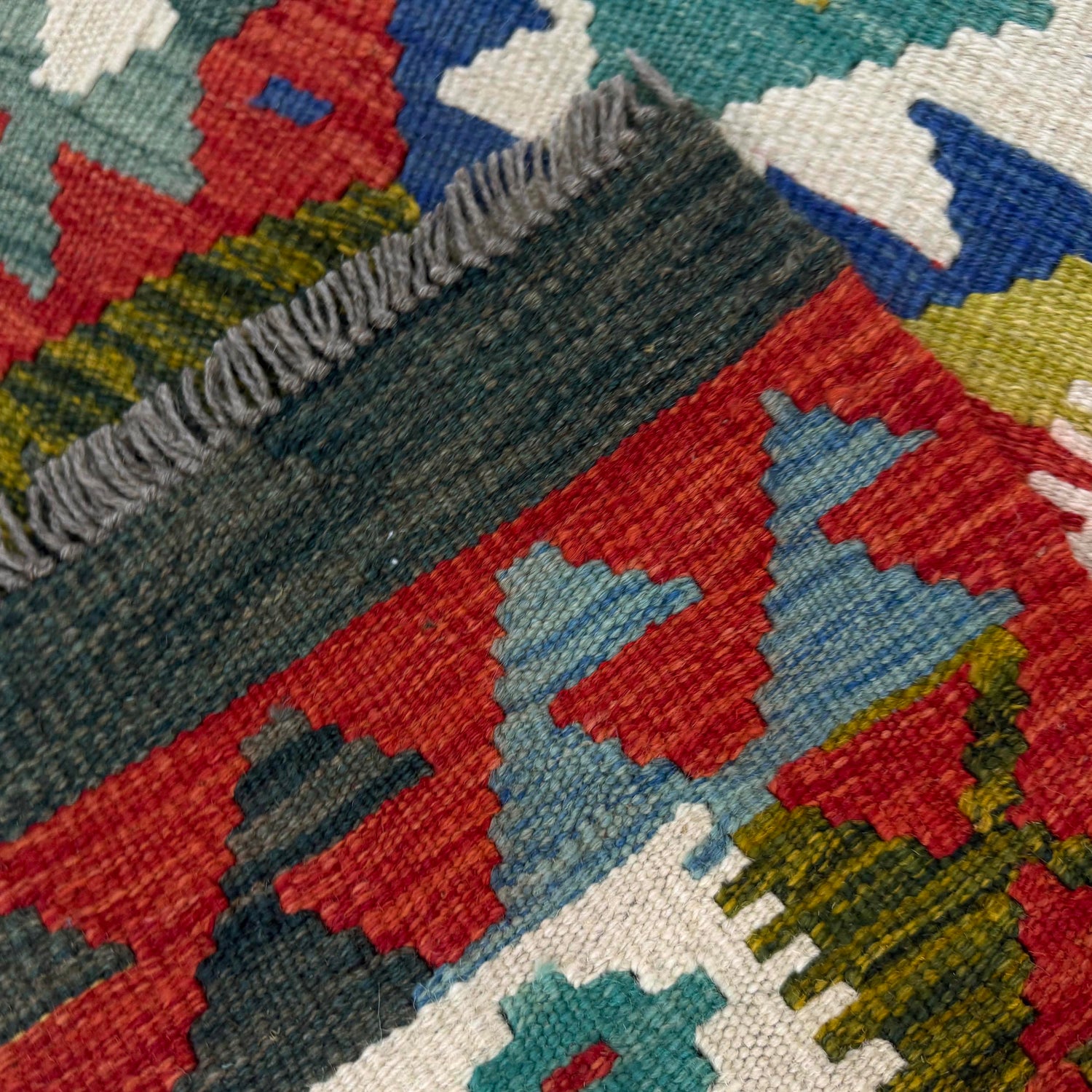 Handmade Vegetable Kilim 3' 5" x 5' 3" (ft) - No. Y39375