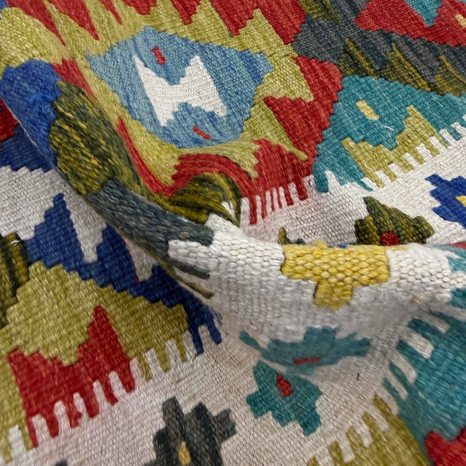 Handmade Vegetable Kilim 3' 5" x 5' 3" (ft) - No. Y39375