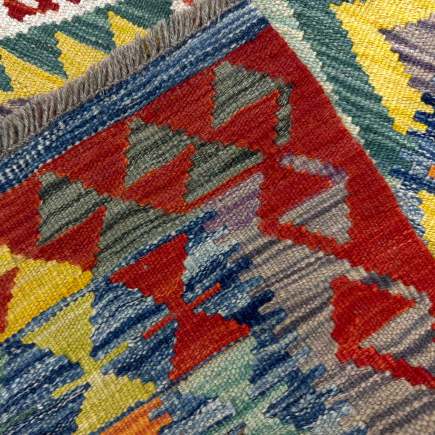 Handmade Vegetable Kilim 2' 7" x 4' 3" (ft) - No. Y39376