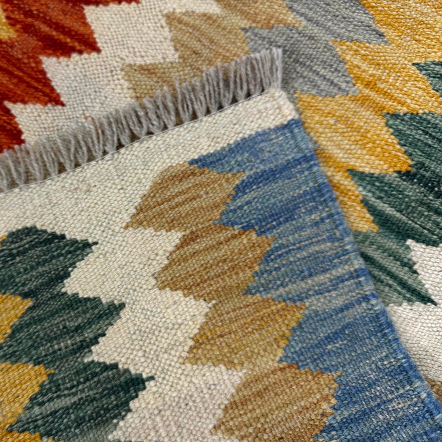 Handmade Vegetable Kilim 2' 7" x 4' 3" (ft) - No. Y39382