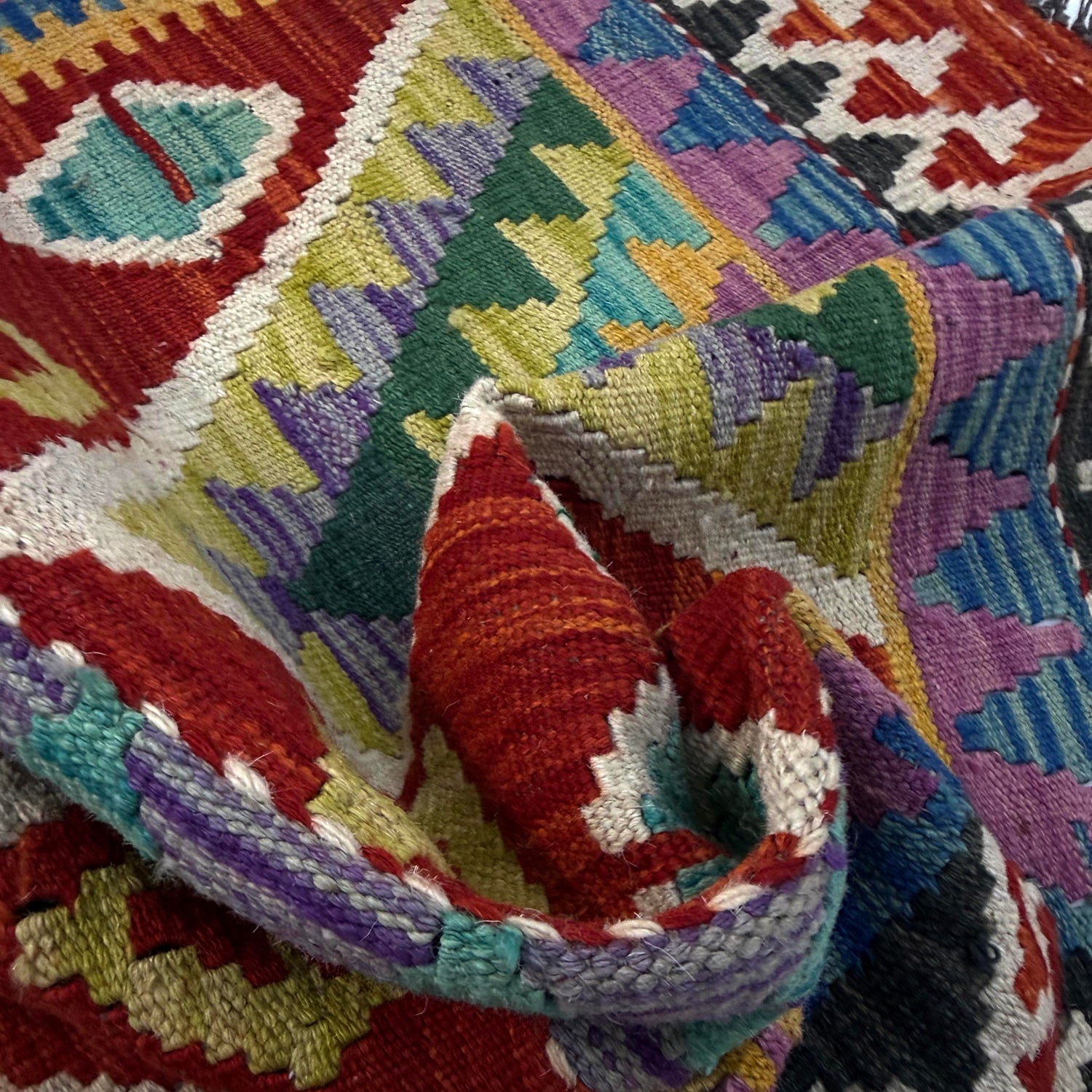 Handmade Vegetable Kelim 2' 9" x 3' 11" (ft) - No. Y39386