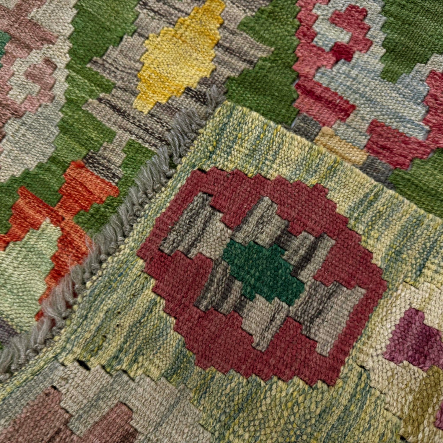 Handmade Vegetable Kelim 5' 3" x 6' 7" (ft) - No. Y39447