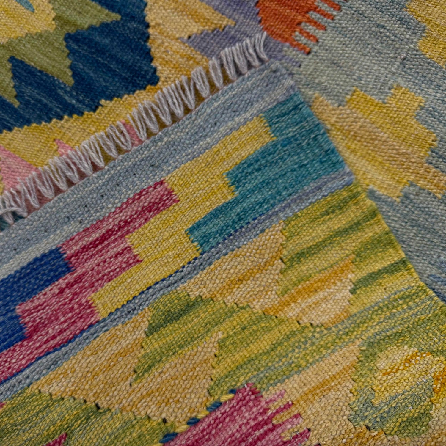 Handmade Vegetable Kilim 5' 7" x 8' 2" (ft) - No. Y39467