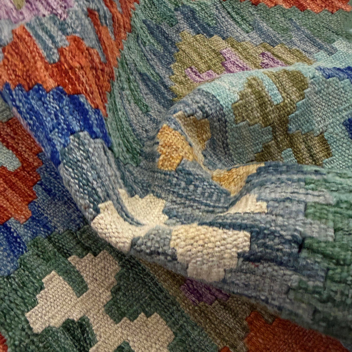 Handmade Vegetable Kilim 5' 8" x 7' 11" (ft) - No. Y39481