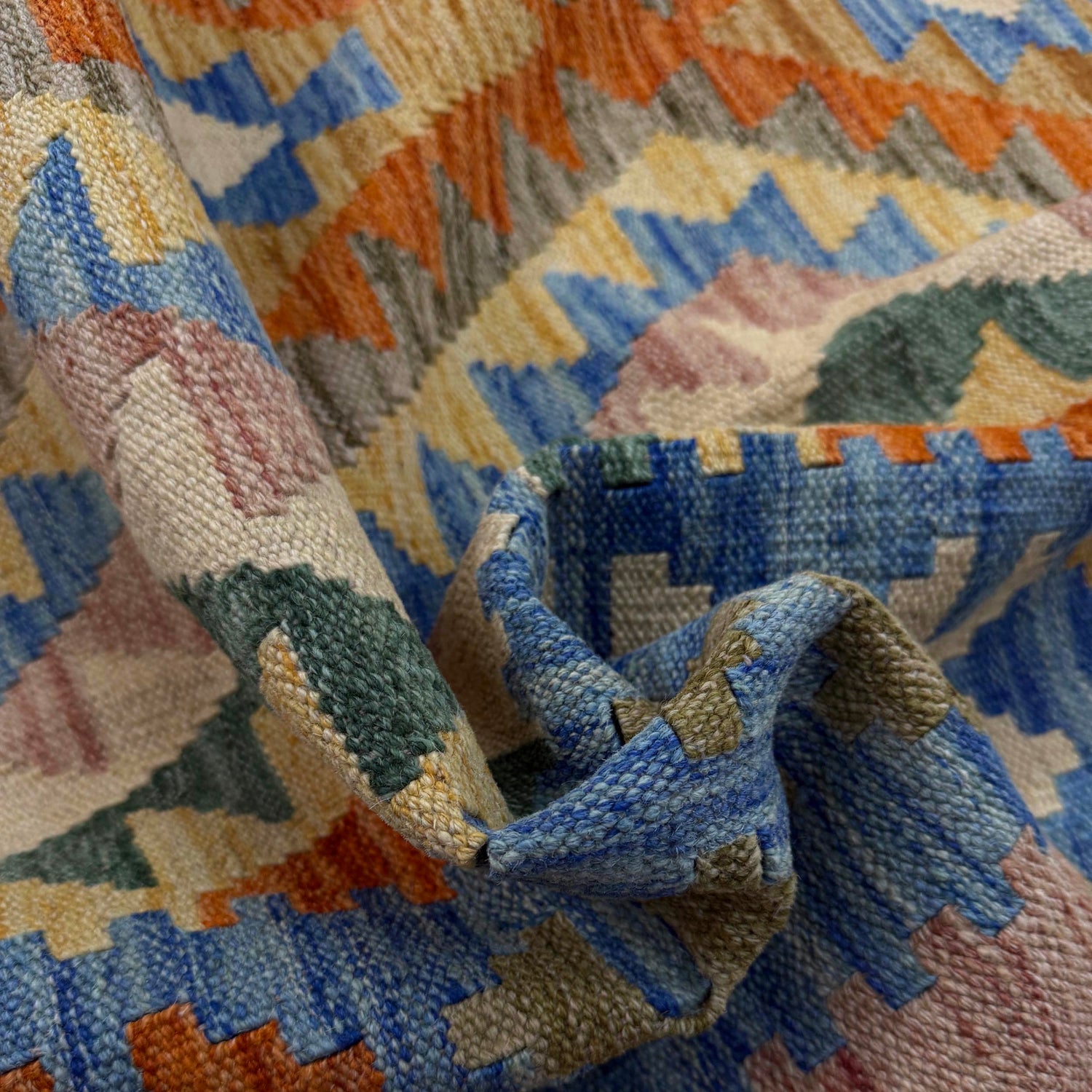 Handmade Vegetable Kilim 5' 9" x 8' 1" (ft) - No. Y39502