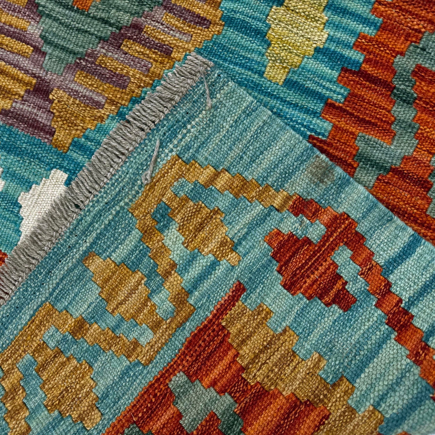 Handmade Vegetable Kilim 5' 7" x 7' 11" (ft) - No. Y39524