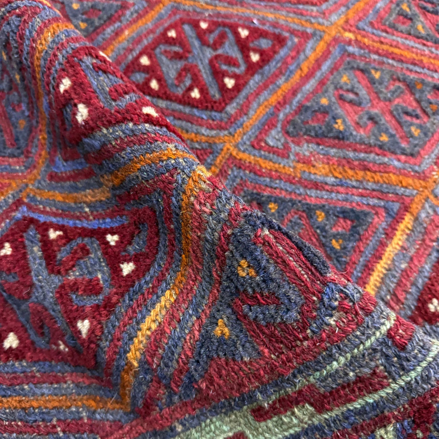 Small Square Rug 3' 8" x 4' 2" (ft) - No. Y39539