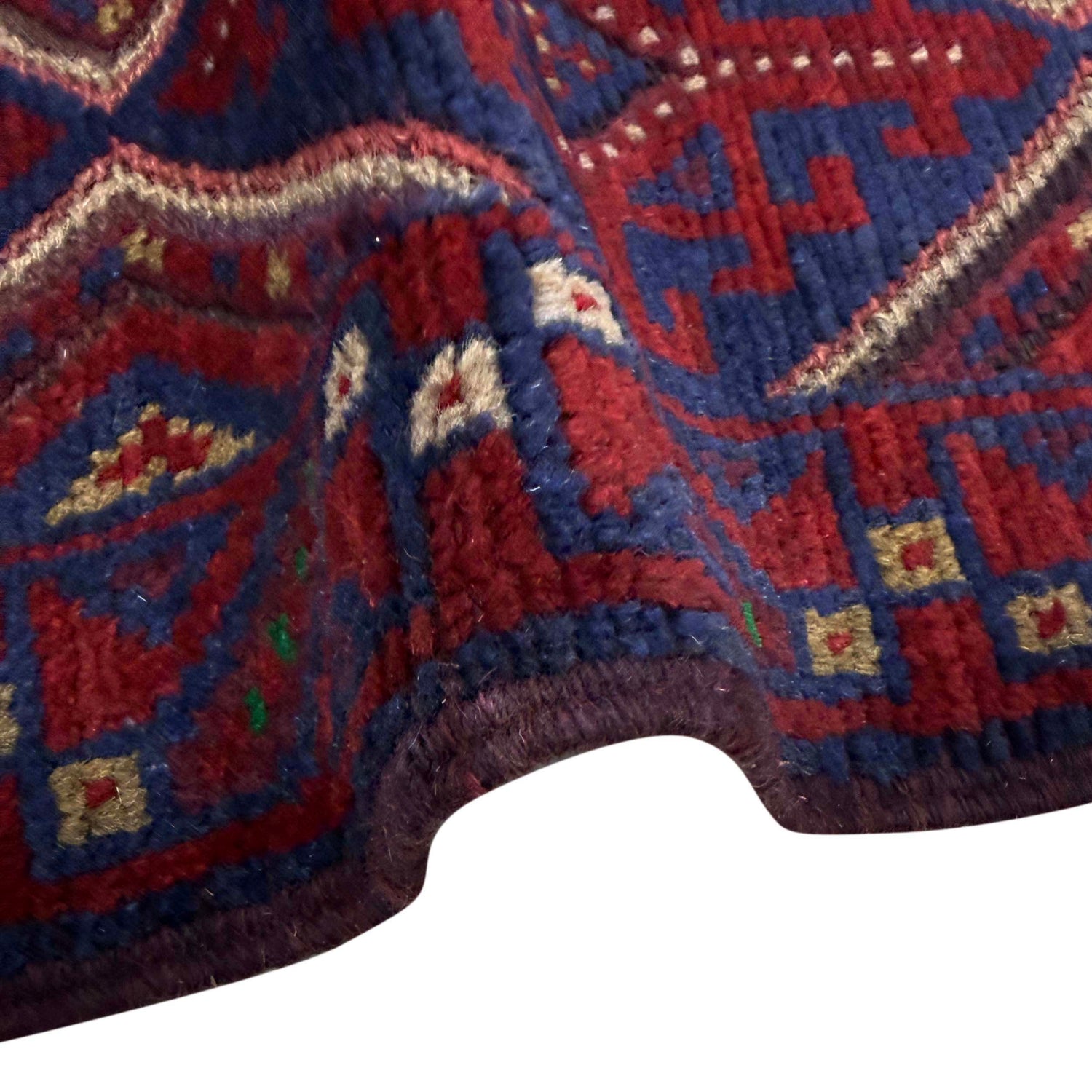 Red Color Mashwani Short Runner 2' 2" x 7' 7" (ft) - No. Y39540