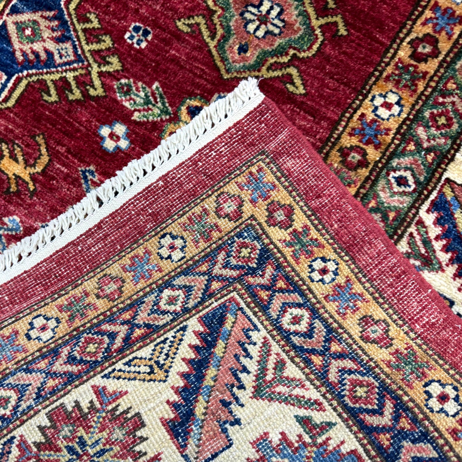 Supreme Kazak Carpet 5' 0" x 7' 6" (ft) - No. Y39559