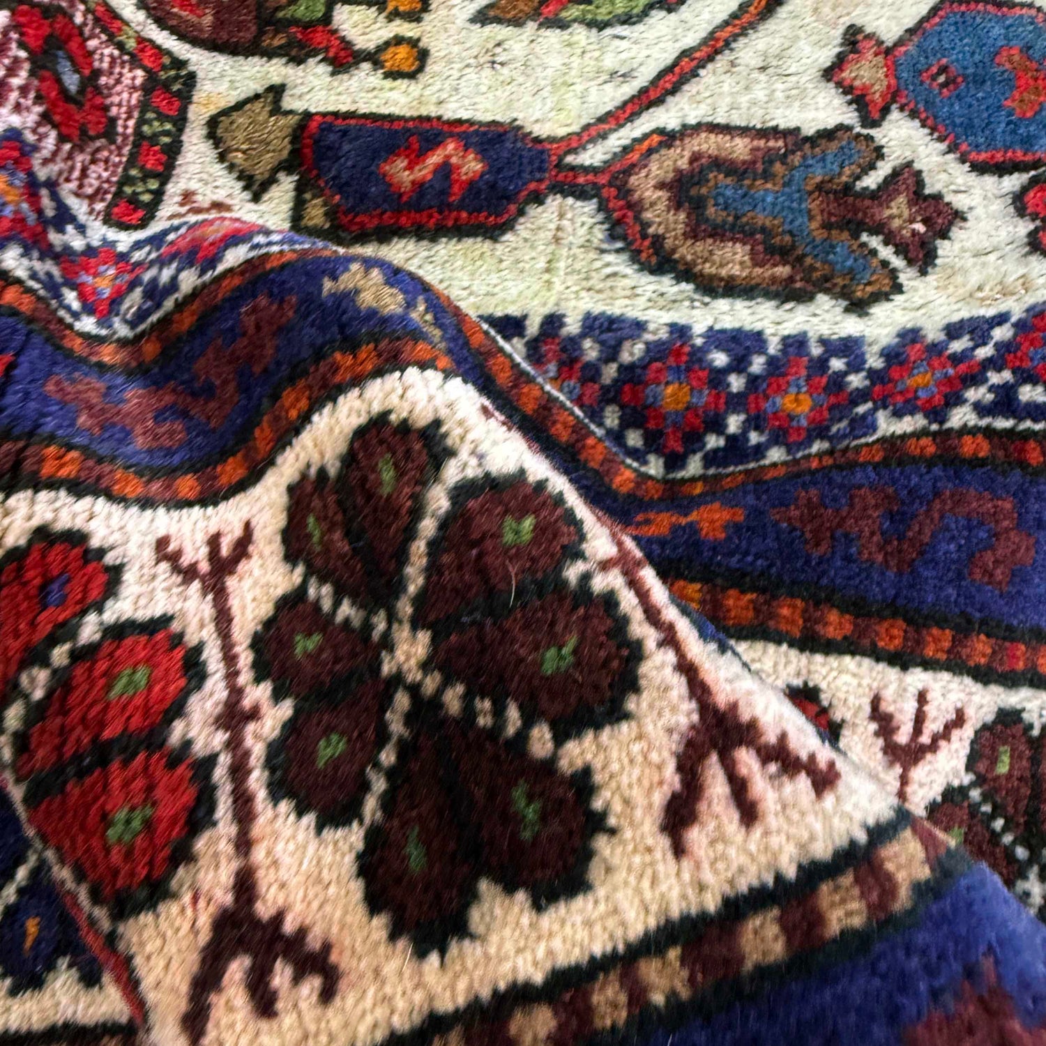 Handmade Balochi Rug 3' 4" x 4' 2" (ft) - No. Y39565