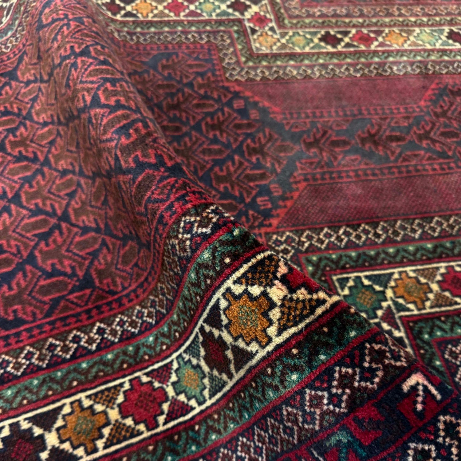 Prayer Mat 2' 11" x 5' 1" (ft) - No. Y39578