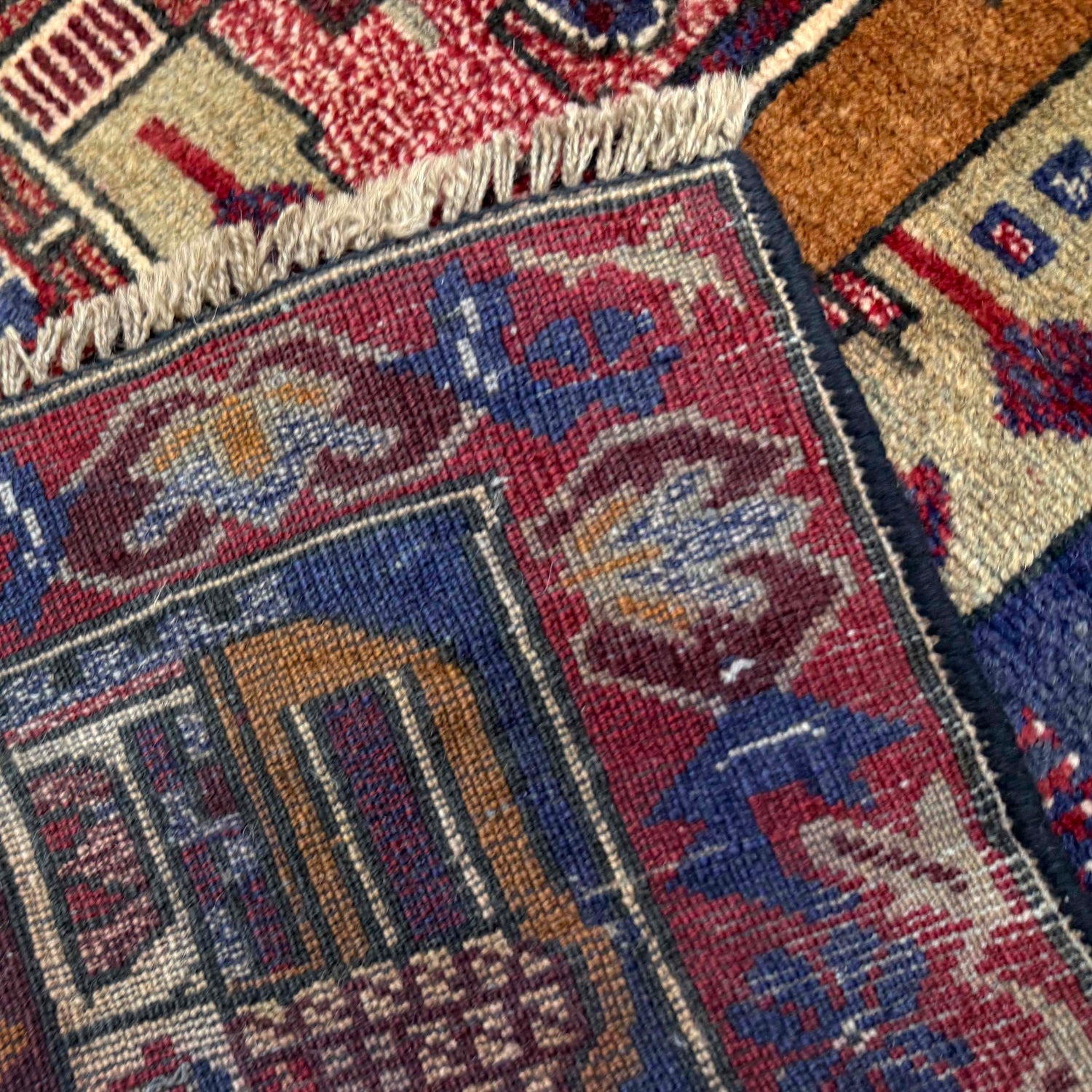 Handmade Picture Rug 2' 11" x 4' 4" (ft)- No. Y39583