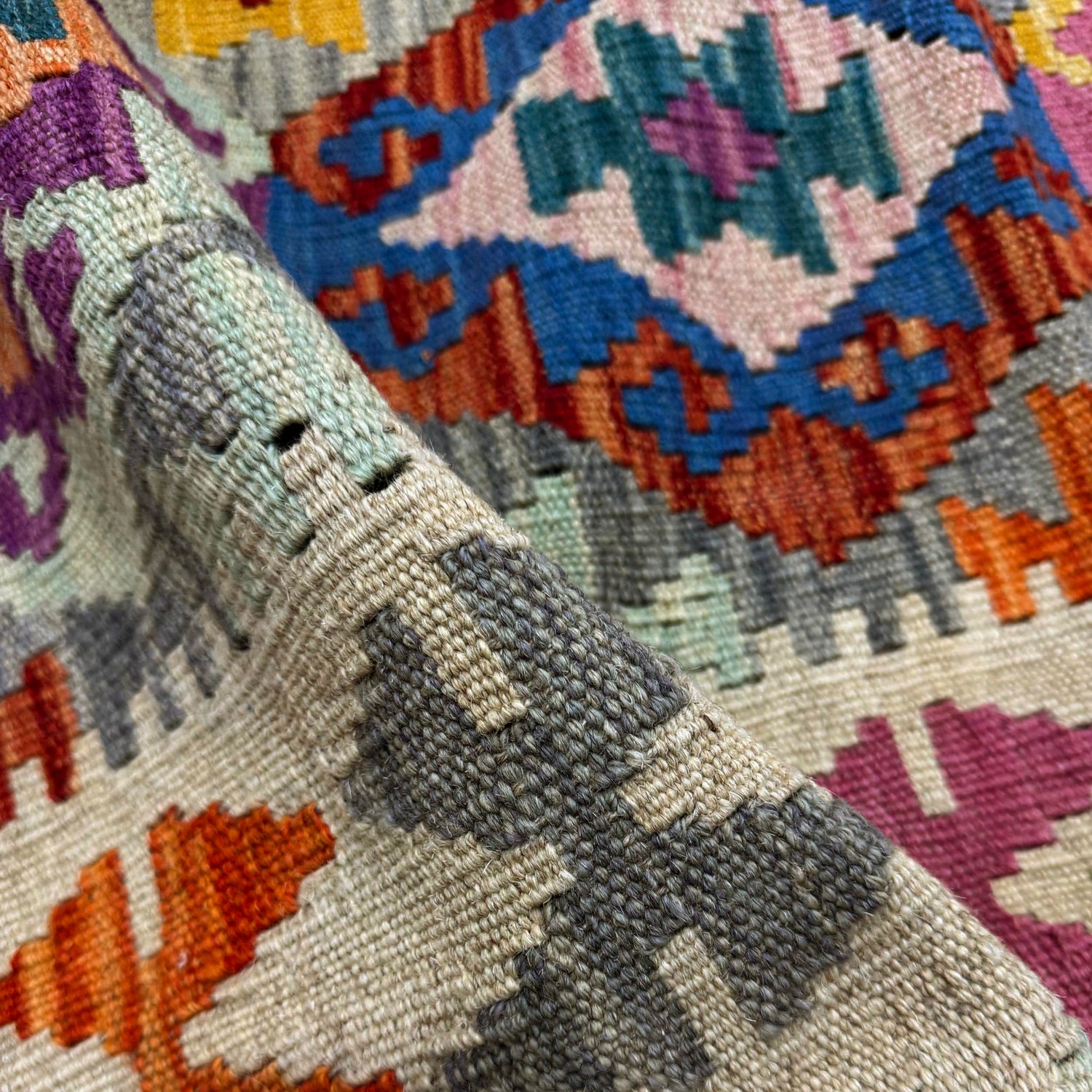 Handmade Vegetable Kilim 6' 1" x 7' 9" (ft) - No. Y39662