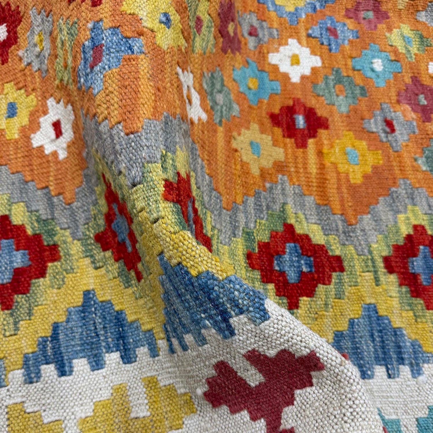 Handmade Vegetable Kilim 4' 1" x 5' 8" (ft) - No. Y39668